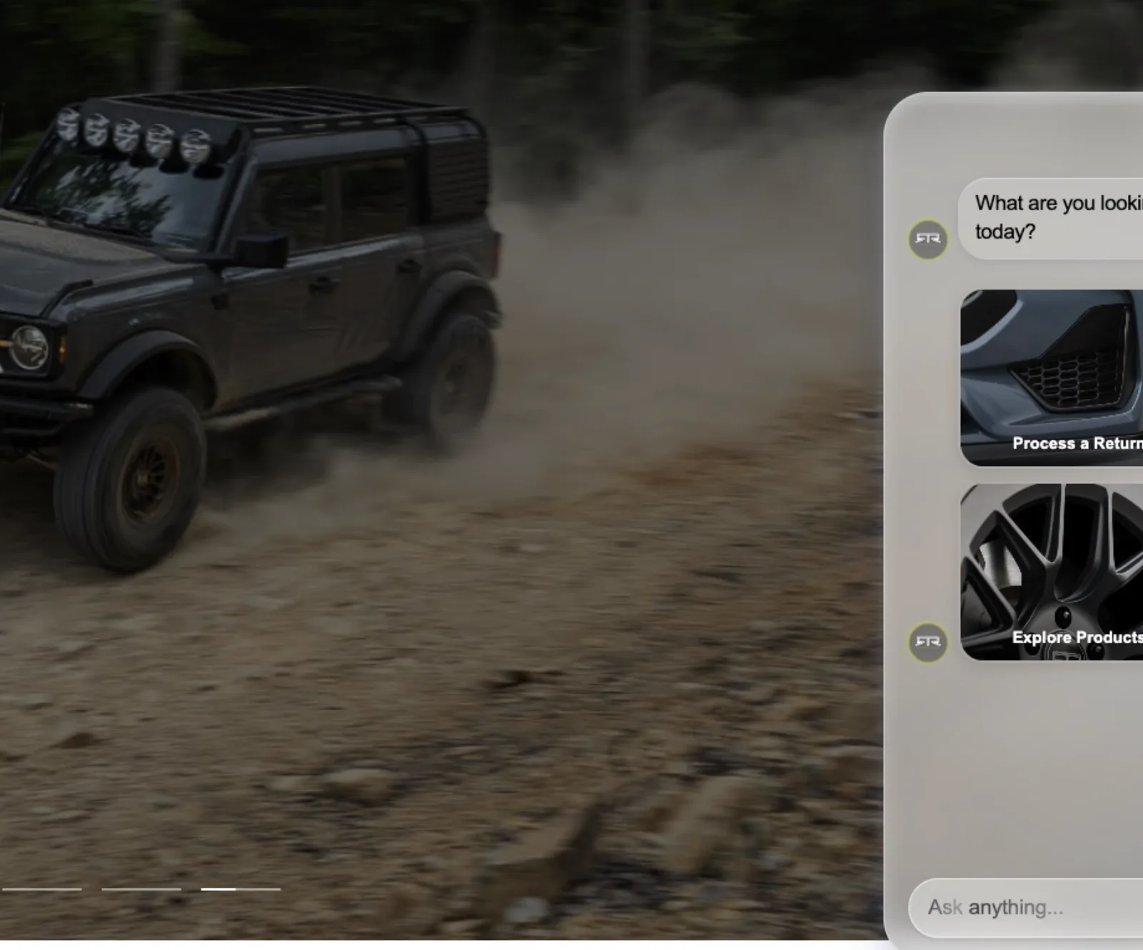 RTR Vehicles website with the aiOS-powered chat widget open, showing product cards and a return-processing option